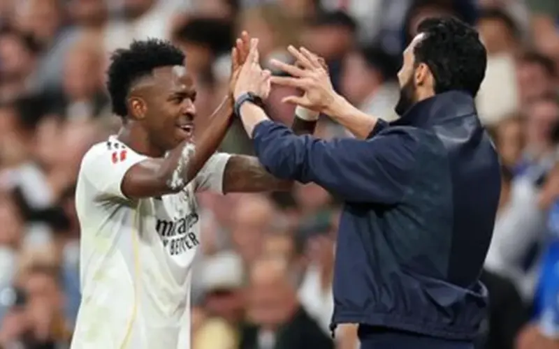 ريال مدريد يقرّ بضياع الدوري والتركيز على موقعة بايرن